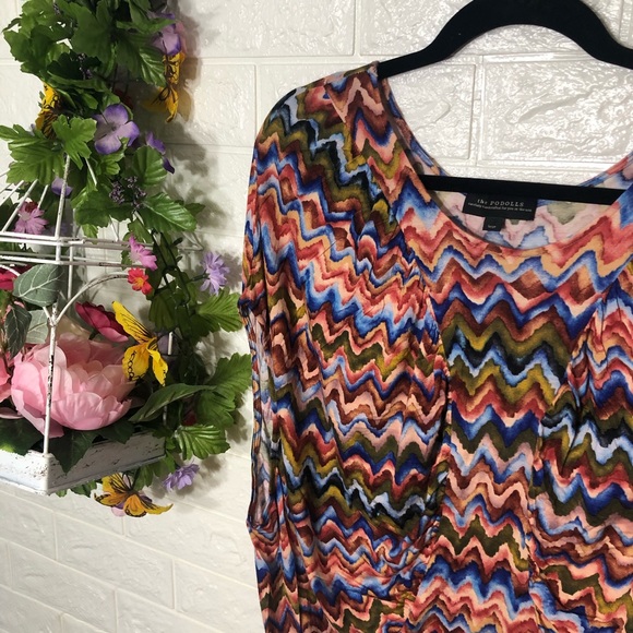 _🌼3/$30🌼the Podolls Cap Sleeve Printed Blouse  L - Picture 4 of 15